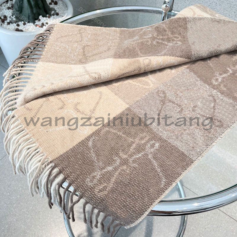 Hot Stylish Women Cashmere Designer Scarf Full Letter Printed Scarves Soft Touch Warm Wraps With Tags Autumn Winter Long Shawls 0236
