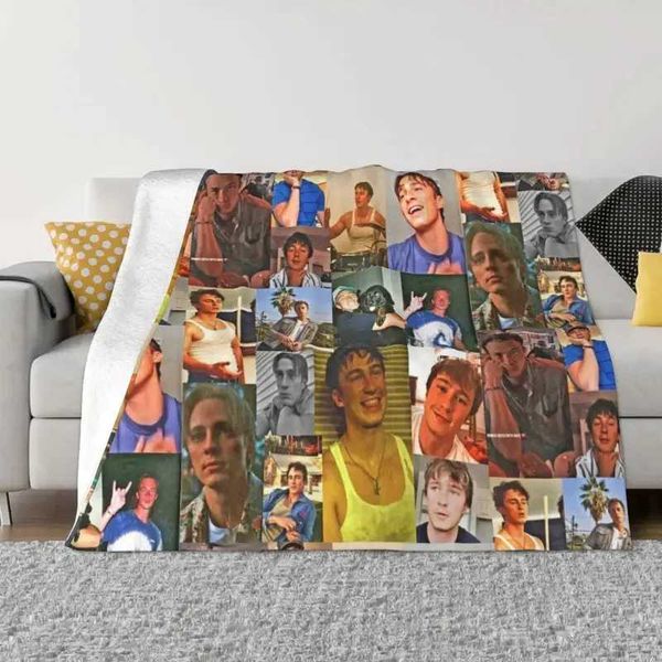 Rafe Cameron plush blanket Drew Starkey throw blanket Hairys bed covers cosplay anime blanketXJ241031