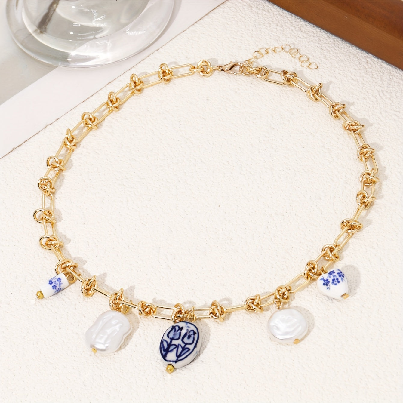 TEMU 1pc Women's Necklace, Creative Tulip With Pendant, Clavicle Chain Necklace, Party Banquet Dating Jewelry Accessory