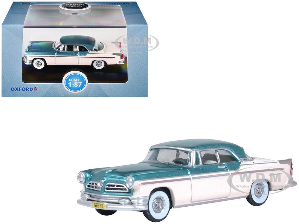 1955 Chrysler New Yorker Deluxe St. Regis Jade Green Metallic and Cream 1-87 (HO) Scale Diecast Model Car by Oxford Diecast