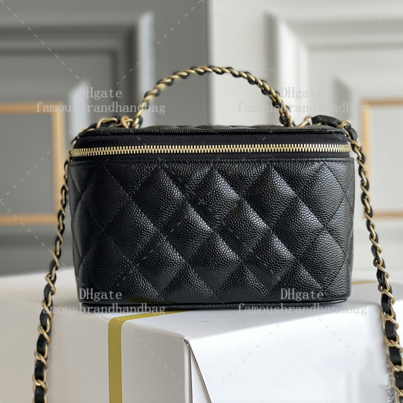 Designer Cosmetic Bag 17CM Lambskin Leather Vanity Case Mirror quality Designer Crossbody Bag Luxury Shoulder Bag With Box 24C20H