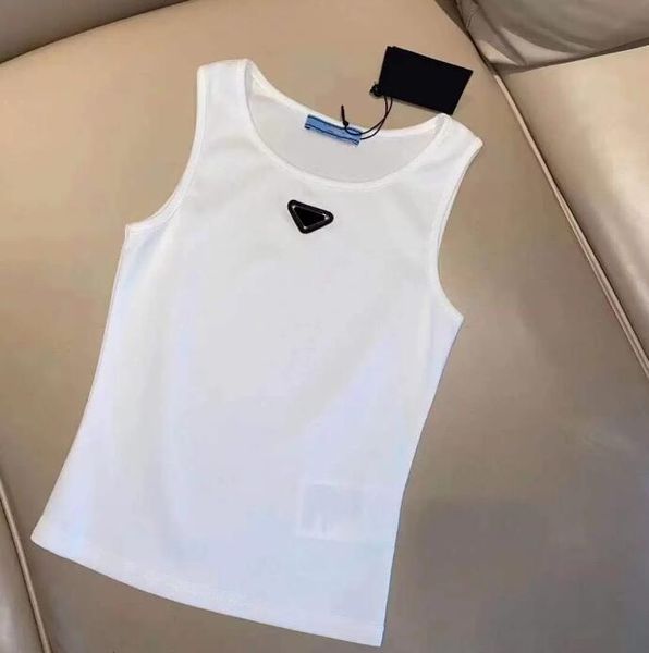 Prrra 2023 Womens Knits Tees T Shirts Sleeveless Woman Summer Tanks Camis Tees Vest Short Shirt Lady Slim Vests Ice Silk Tops