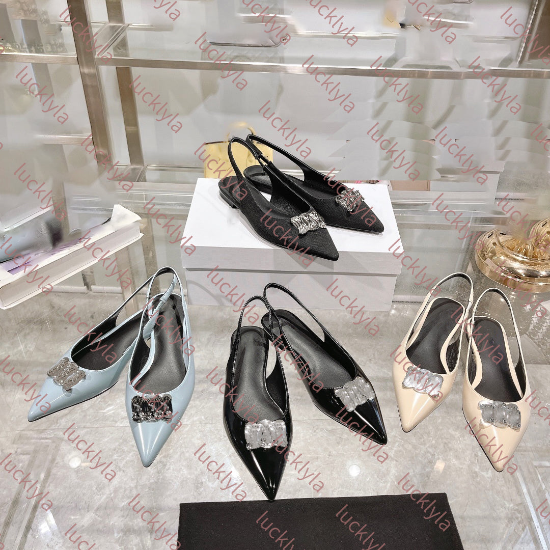 10A Chic Lingerie Set with Matching Slippers - Luxurious Sleepware Duo