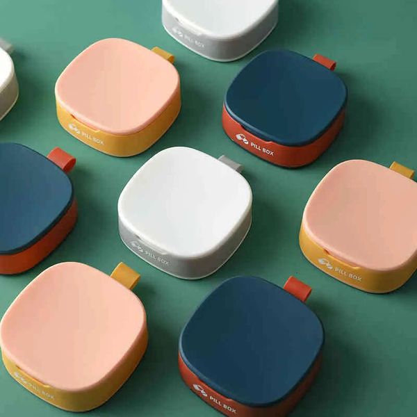 Box Pill Mini Portable Travel Dispen Storage Container Pocket Case Holder Daily Medicine Organizer Moisture-Proof Pills Vitamin Cases 4 Comp