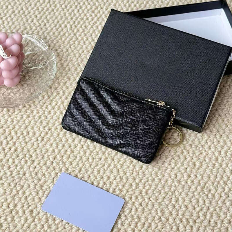 Mini Coin Purses Wallets with Pendant for Women Designer Summer Light Color Short Wallet Fashion Pocket Bags Grain Cowhide Leather