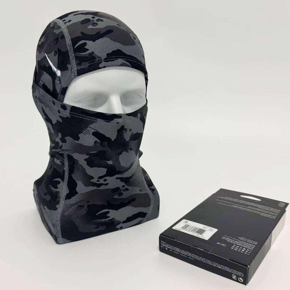 Black Sports Ski Mask Designer Outdoor Cycling Windproof Riding Mask Headgear Brand Sports Face Mask W inter Hat Bonnet Men Neck Gaiter Head