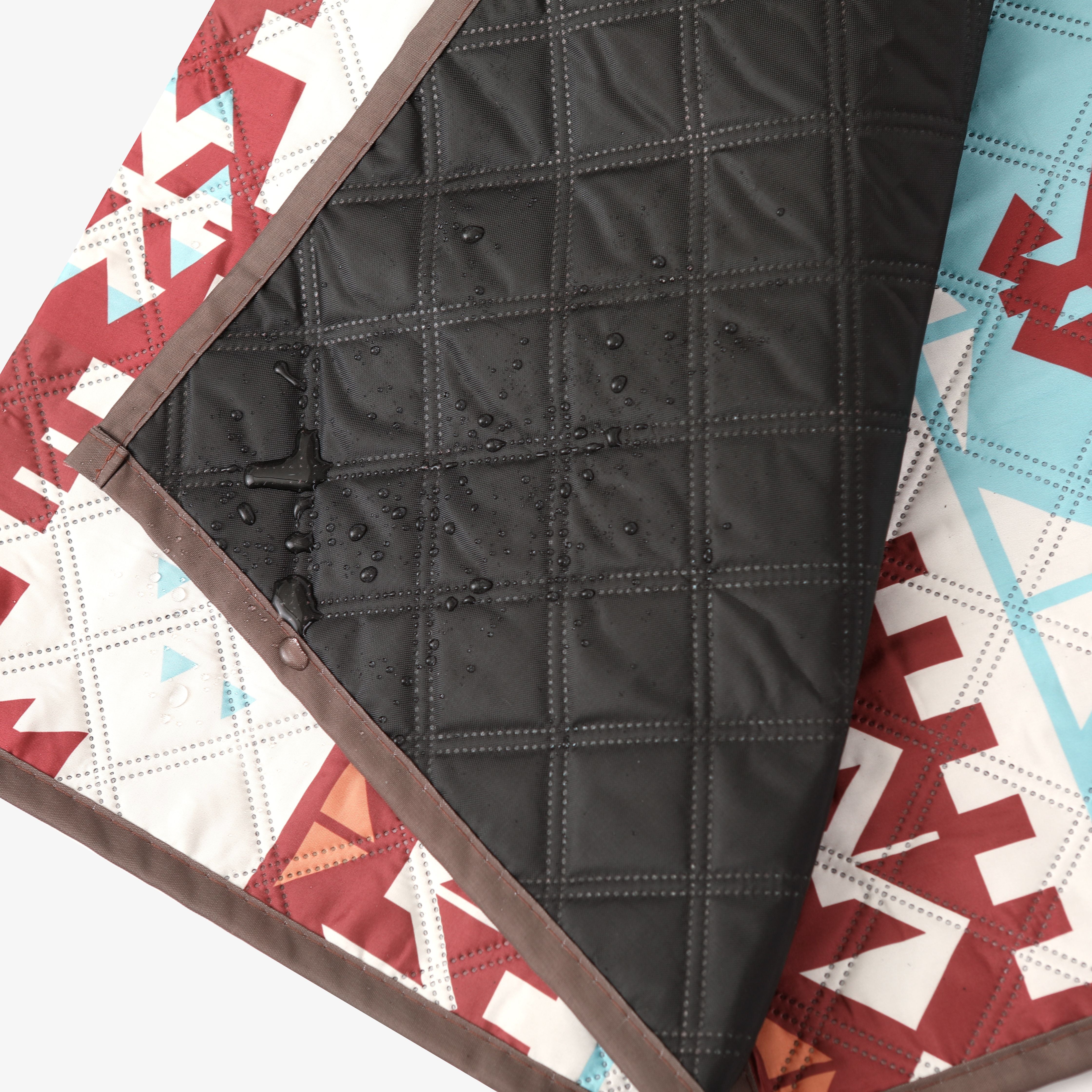 Outdoor moisture-proof mat, thickened picnic mat, camping outdoor waterproof lawn tent, portable floor mat, outdoor beach canvas Indian style