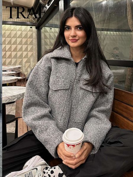 TRAF 2024 Cropped Jacket Vinatge Grey OuterwearLong Sleeve With Pocket Zipper Faux Fur Coat Fashion Women&#039;s Clothing F6.20#65