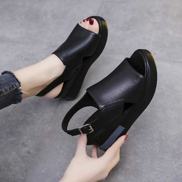 2023 Summer Fashion New Large Womens Sandals Womens Outerwear Open Toe Solid Color Comfortable Thick Sole Shoes CL240806