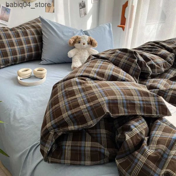 Bedding sets Bedding Set Ins Ambiance Blue Coffee Grid Mixed With Washed Cotton Minimalist Four Piece Set Fitted Sheets Duvet Cover L240910