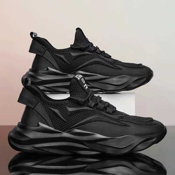 Sneakers casuais de homens 2024 Summer Men Black Sneakers Moda Mesh grossa Costa Basic Basic Breathable Responstante Running Shoes MANC24120