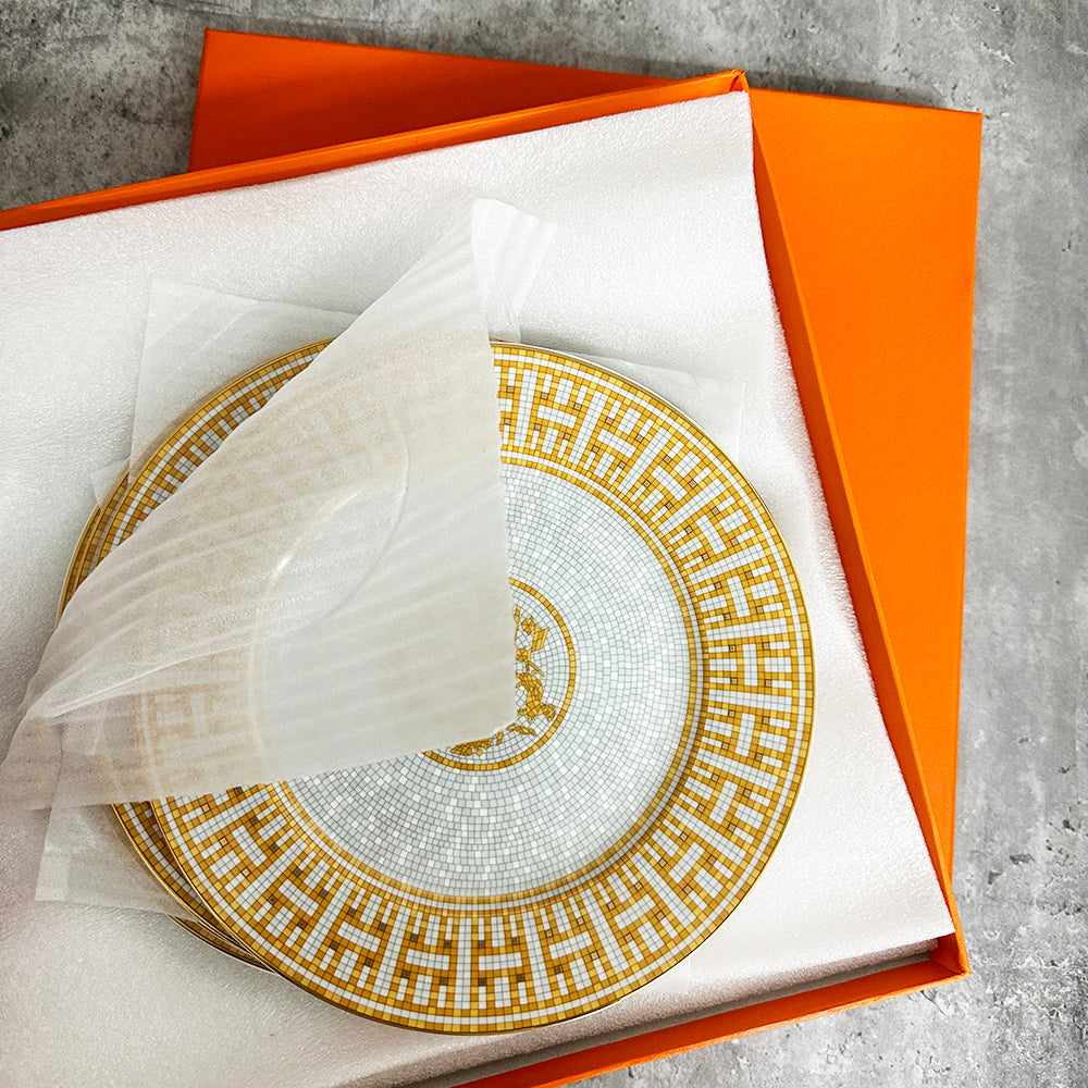 Classic 2-Pc 10&quot; Bone China Plate Set,Floral Embossed Design, High-Quality Porcelain, Chip-Resistant & Stylish