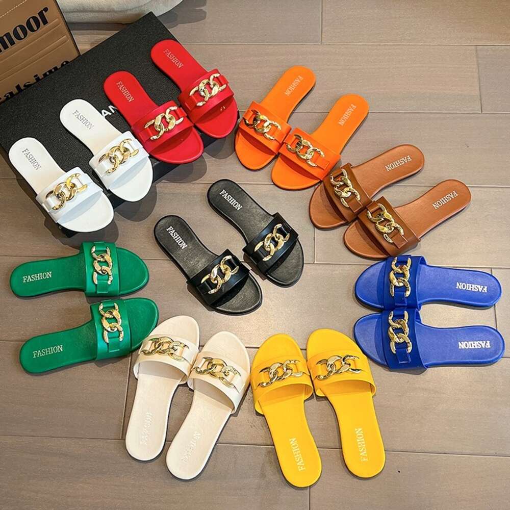 2025 New Fashion Buckle Large Size Flat Non-slip Open Toe Slipper Slides Pvc Metal Chain Women Sandals