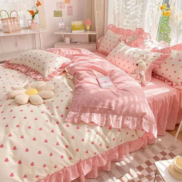 Pink Korean princess bedding unfilled cute strawberry down duvet cover checkered board single size bed linen pillowcase W240801