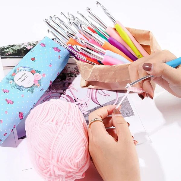 31pcs-set Crochet Hooks Set Crochet LargeEye Blunt Yarn Weave Knitting Needles Kit Needle Set Weave Craft Tools With Bag