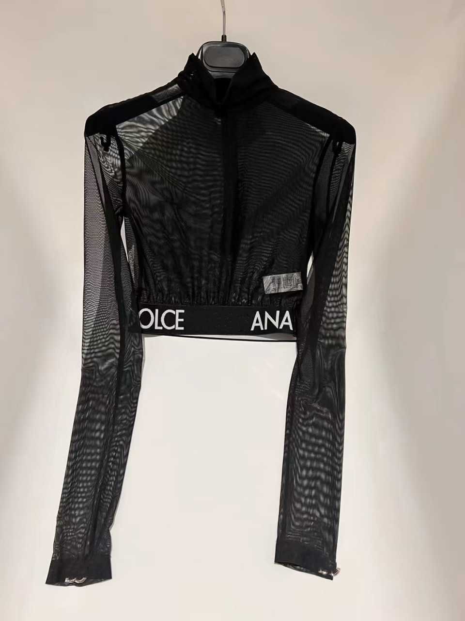 23ss tee Womens T-Shirt womens designer clothing Recycled Nylon Fabric Metal Logo Bra Tank Top with Elastic Waist Trouser Set High quality women clo