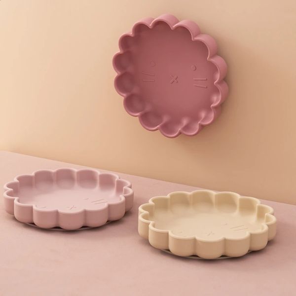 Mamaplan Silicone Baby Feeding Plate Kids Dining Cartoon Dishes Waterproof Washable Toddler Feed Suction Stuff 241227