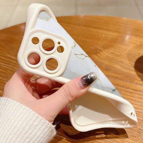 Designer Phone Case Suitable for iPhone 16 15 14 Pro Max 13 12 Pro 11 15 Plus X XS XR 7 8 Candy Color Silicone Soft Phone Cover Fundas M2410