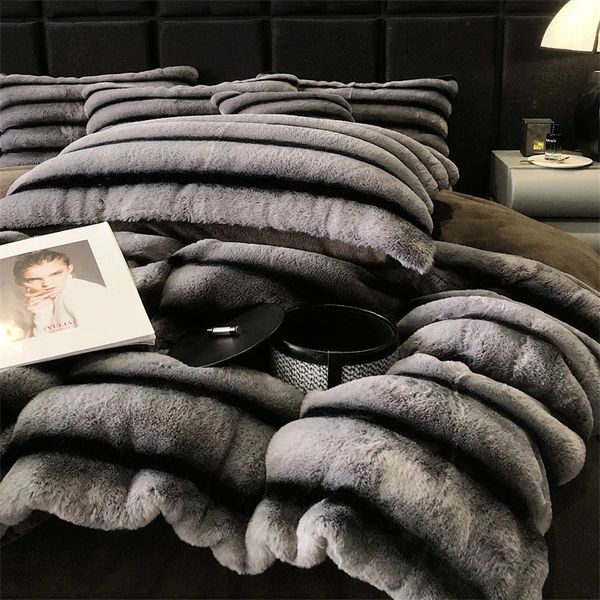Faux Rabbit Fur Veet Fleece Set Soft Plush 3D Stripe Duvet Cover, Flat-Fitted Sheet & Pillowcases Queen-King Size - Warm Winter Bedding