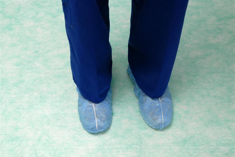 SurgiSafe Absorbent Floor Mat, 28 X 40 Inch, Case of 30