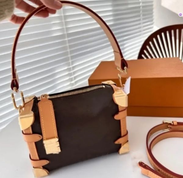 Classic Shoulder Bag SideTrunkHandbag Denim Soft Box Bags Messenger Crossbody Purse Designers Letter Zip Closure Metal Corners Removable Han