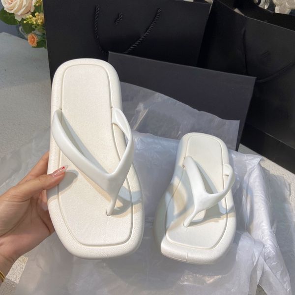 Women Designer flip flops ladies Slippers pool slide simple youth slippers moccasin shoes spring summer autumn hotels beaches