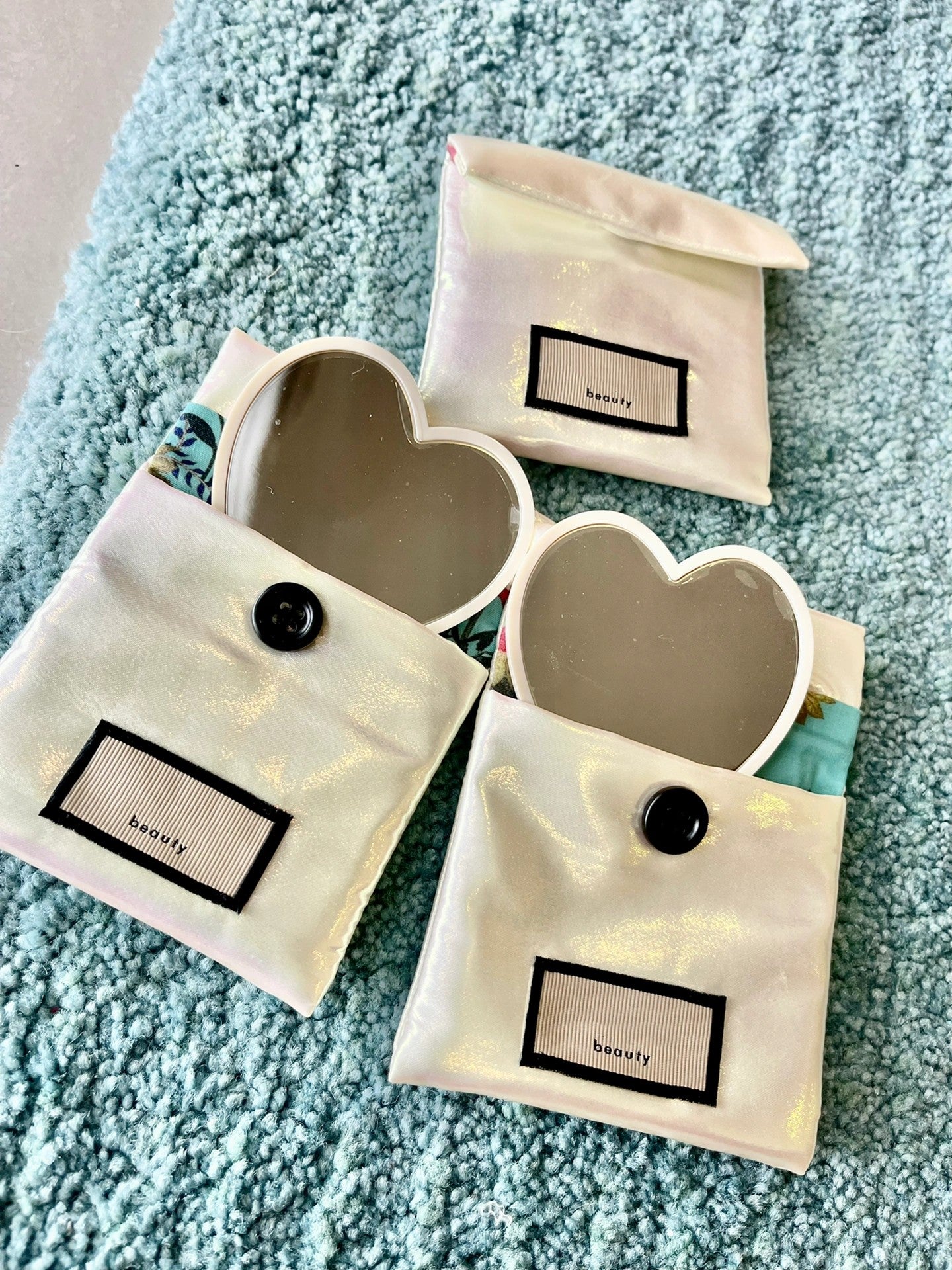 Flora Luxury Hand Mirror Women Gold Compact Mirror With Pocket Travel Makeup Mirror 2 Sided Portable Folding Mirror For Girl&#039;s Make Up Tools