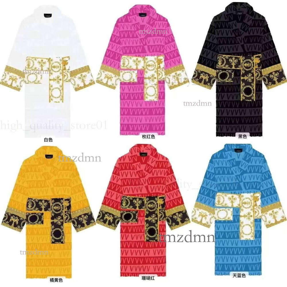 Medusa Sleep Women Man Cotton Sleepwear Night Highquality Bathrobe Designer Robe Breathable 2025 3d5