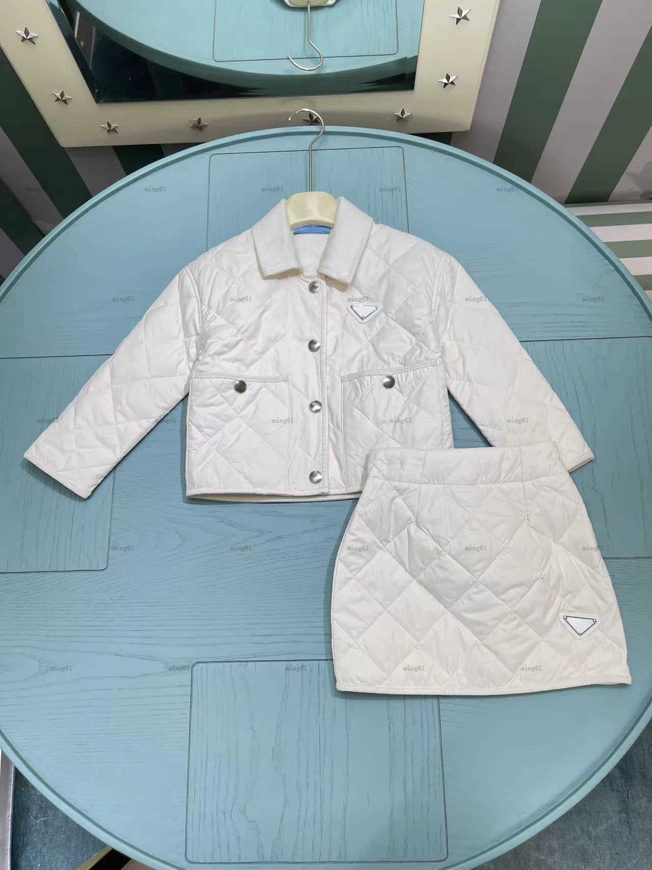 Brand girls dress suit Solid color baby Autumn set girl clothing kids designer clothes Cotton collar jacket and short skirt