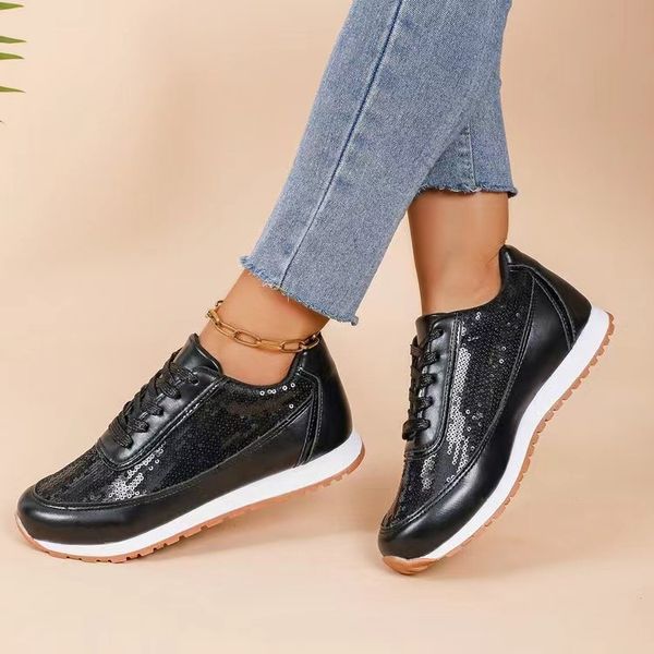 Women&#039;s Fashion Sports Shoes: Round Toe Comfort Flats in Triple Black Sier