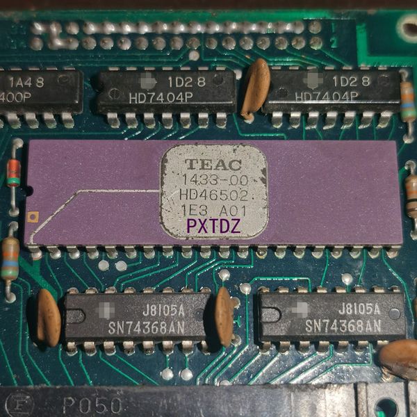 HD46502 Electronic components 6502 White steel face ICs Microprocessor cpu chips Dual inline 40 pins Ceramic Package ics vintage processor c