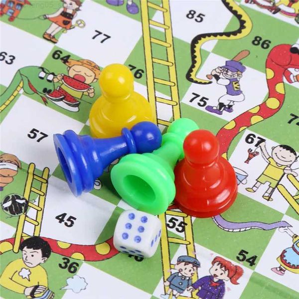 Board Games New Portable Snakes and Ladders Puzzle Folding Snake Chess Toys for Children Game Preschool Training Board Game L240910