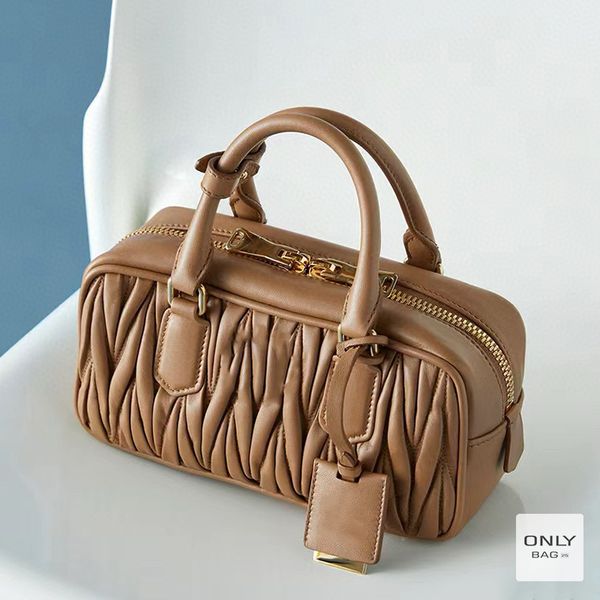 Luxury designer tote classic matelasse bags shoulder bag lady fashion women crossbody lambskin clutch pink white wallet purse mirror