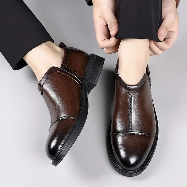 Mens Fashion Trends Leather Loafers Shoes Mens Formal Party Business Negotiation Social Office Shoes Comfort Round Toe Shoes 241118
