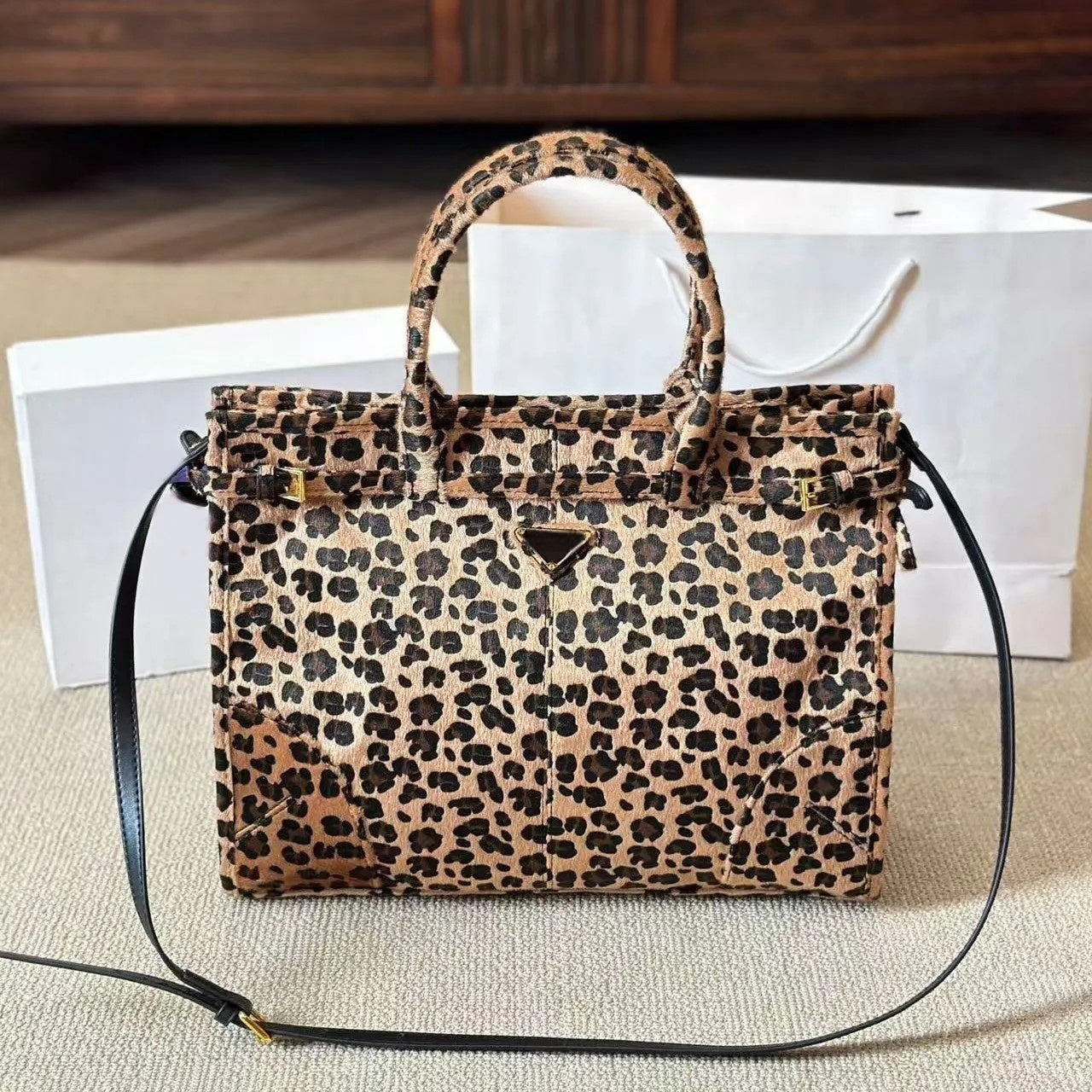 High quality Designer Leopard Print Handbag Shoulder Bag Soft leather New casual men&#039;s handbag tote bag 5874