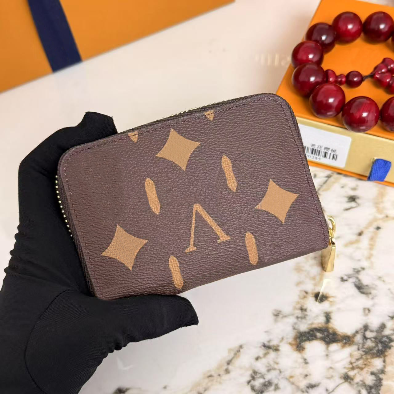 Cherry Designer Wallets Letters Cardholder Coin Purses Short Leather Card Holder Women Mens Luxury Coin Pouch Cards classic Wallet