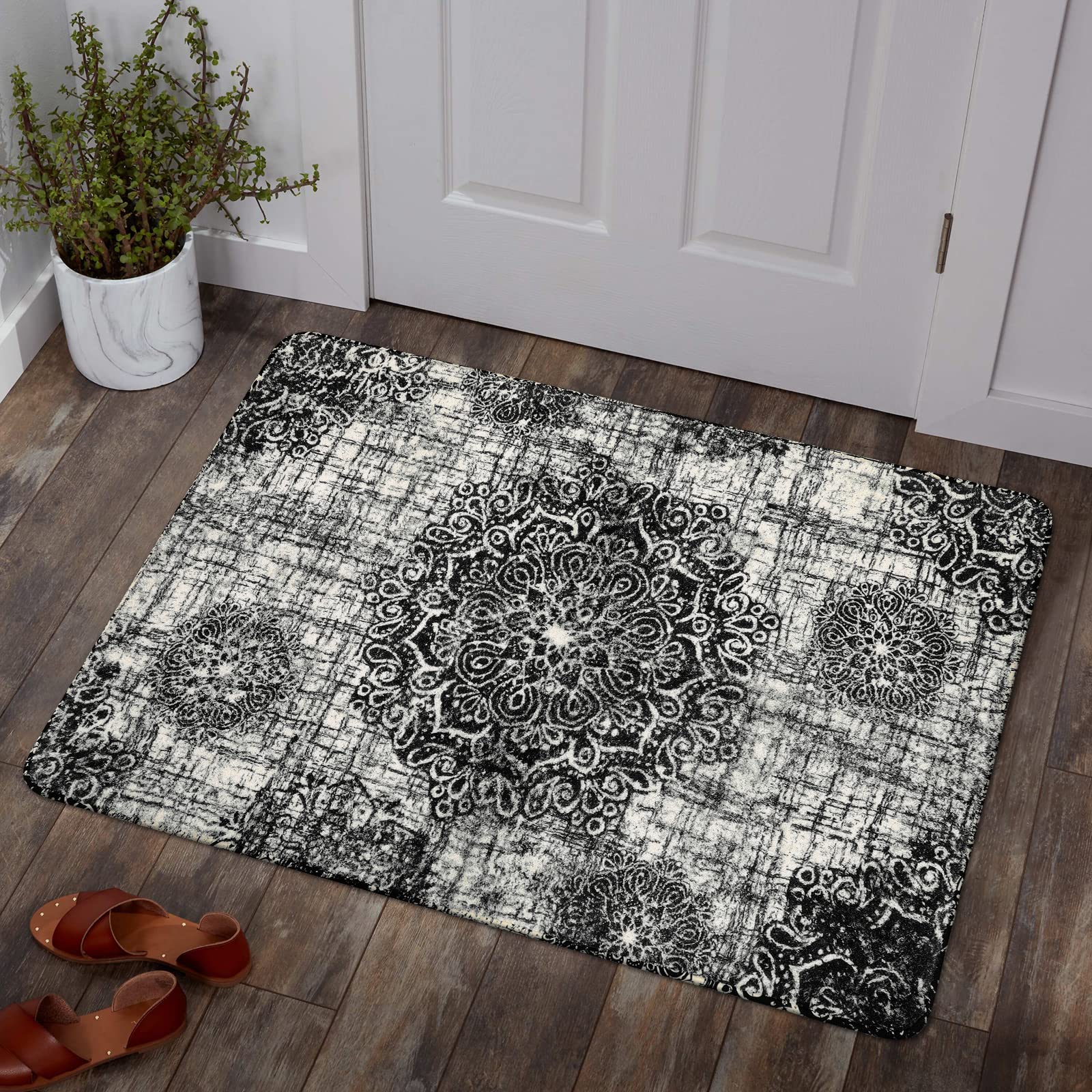 Lahome Vintage Medallion Washable Area Rug - 2'x3' Black Small Entry Rug Accent Distressed Non-Slip Throw Floor Carpet for Door Mat Entryway Bedroom L