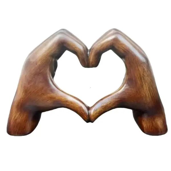 Heart Hands Statue Love Gesture Decoration Modern Art Sculpture Wood Grain Effect Love Sculpture Room Wedding Decoration 250117