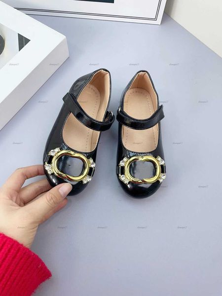 Top kids canvas shoes girls Sneakers Princess shoe Size 26-35 Including shoe box Diamond-set metal logo baby flat shoes