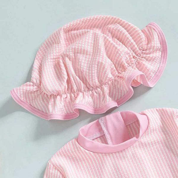 Baby girl floral print swimsuit with ruffled edges and matching sun hat - Able toddler swimsuit set suitable for beach or Y250111