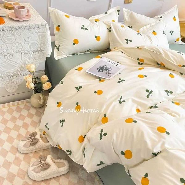 Ins Style Duvet Cover Set with Flat Sheet Pillowcases Cute Orange Cherry Crow Printed Single Double Queen Size Girls Bedding KitXJ241015