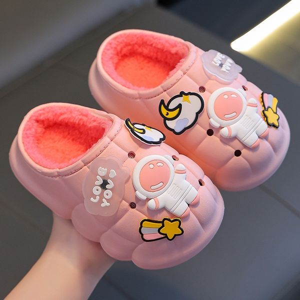 Winter children&#039;s both boys girls, with warm plush parent-child bags anti slip waterproof cotton slippers for small medium-sized childr