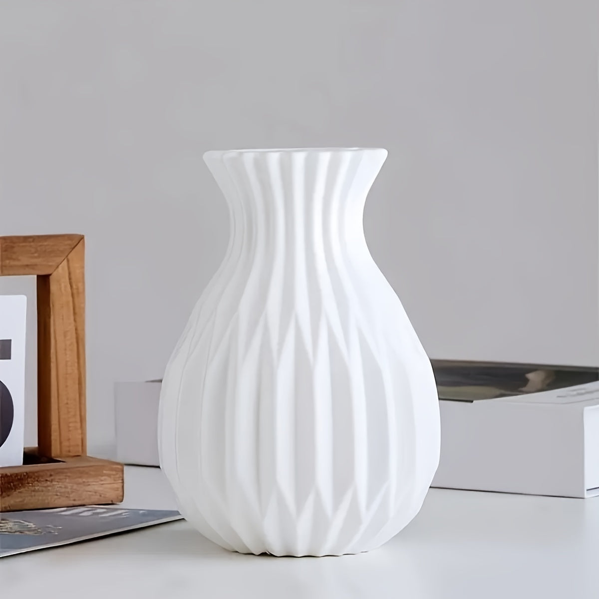 TEMU Scandinavian-inspired Minimalist Vase For Dried & Hydroponic Flowers - Creative , Plastic, Living Room Decor