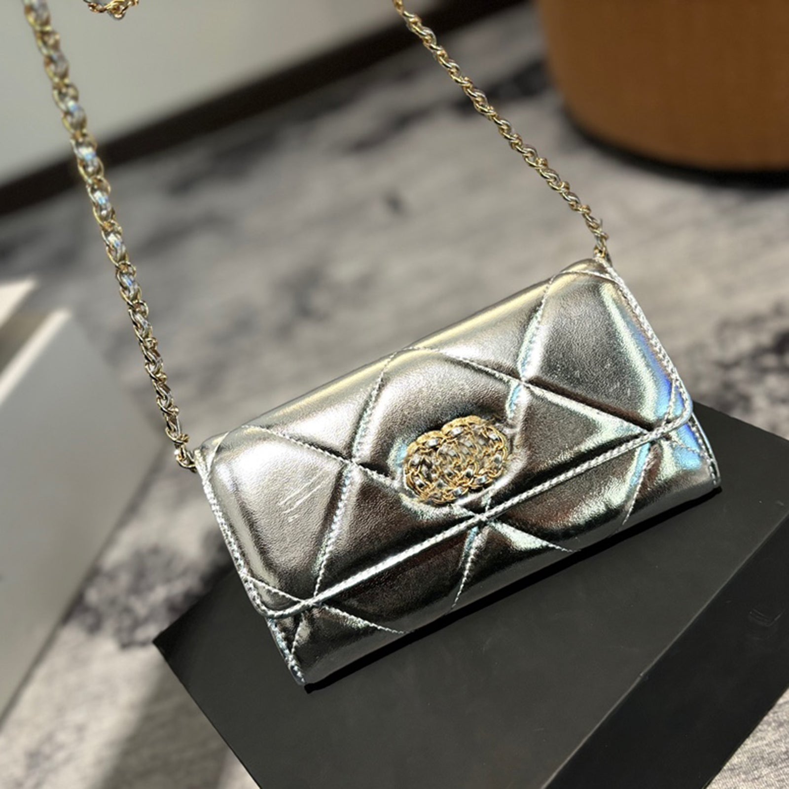 New Mini Crossbody Bag Designer Luxury Shoulder Bag Women Handbag clutch gold chain bag wallet fashion flip bag leather handle backpack Card Holders