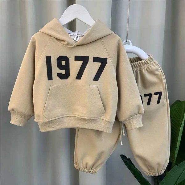 Clothing Sets Clothing Sets Fashion Letter Childrens Sets 2024 New Boys Clothing Cotton Childrens Woolen Clothes 2PCS Set Spring and Autumn