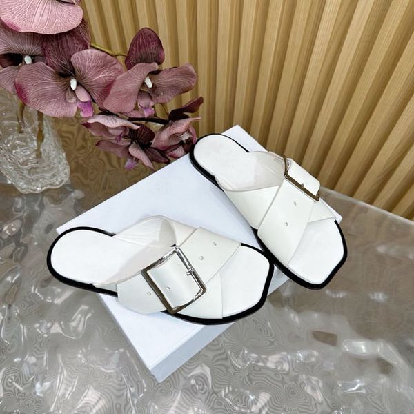 Sandals, women&#039;s thick soled slippers, shallow water beach casual indoor full set of accessories, summer women&#039;s wide flat slipper