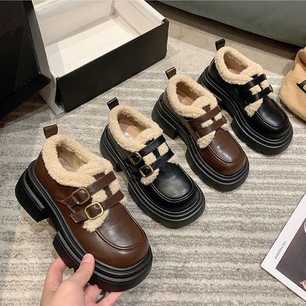 2025 sapatos casuais 11s British Style Fur Shoes Warm School Slowers Sapatos Sapatos Comfort