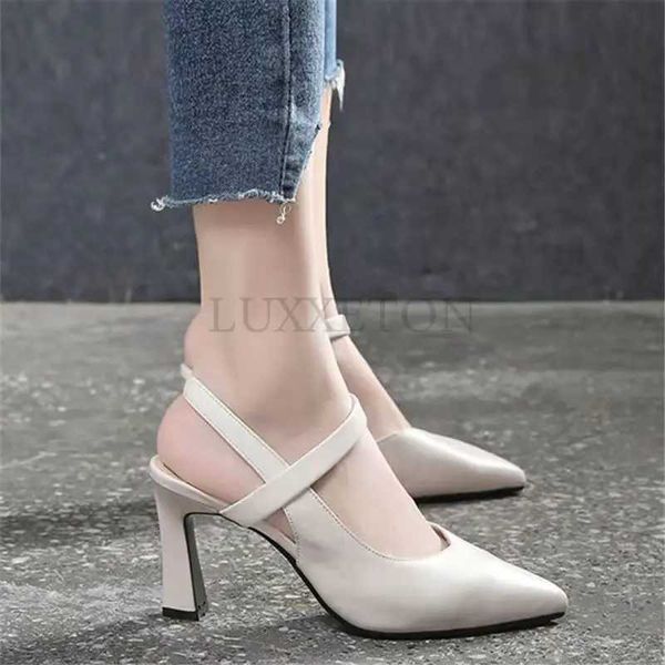 High Quality Womens soft leather high toe thick toe straight sandals solid color simple casual edition womens shoes T241024