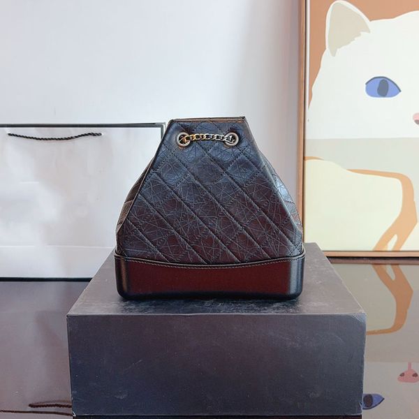 NEW 2024 Fashion Classic bag Fashion Backpack Designers bags lambskin Handbag Women Leather Womens crossbody Vintage Clutch Shoulder Messeng