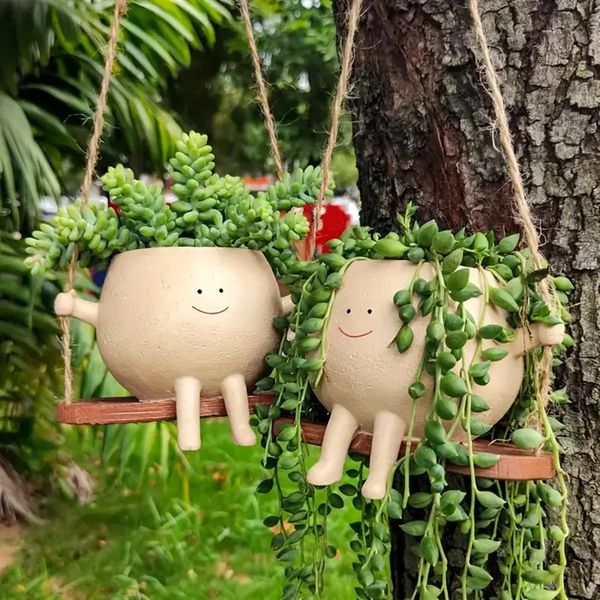 Swinging surface flower pot wall mounted smiling resin used for flowers large disinfectant plants and creative pots 240719